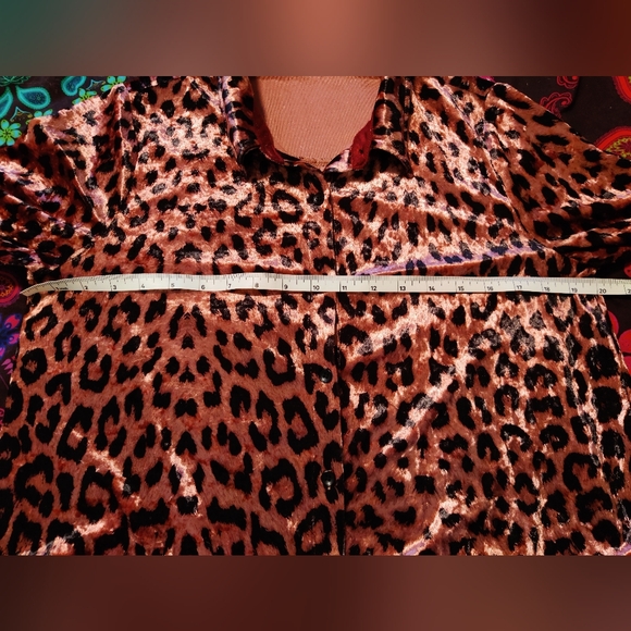 Rose Gold Leopard Print Crushed Velvet Button Down Long sleeve Shirt - Picture 4 of 4